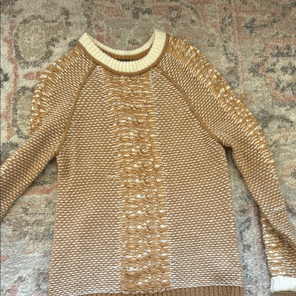 Women's Tan and Cream Sweater